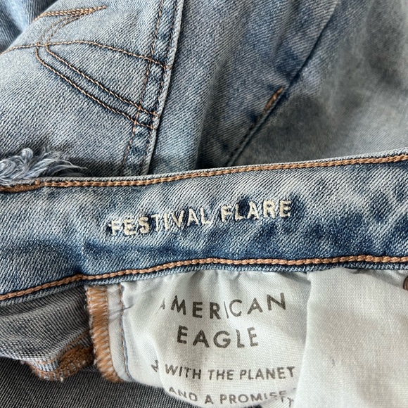 American Eagle Outfitters Light Blue Flare Jeans - Picture 6 of 8